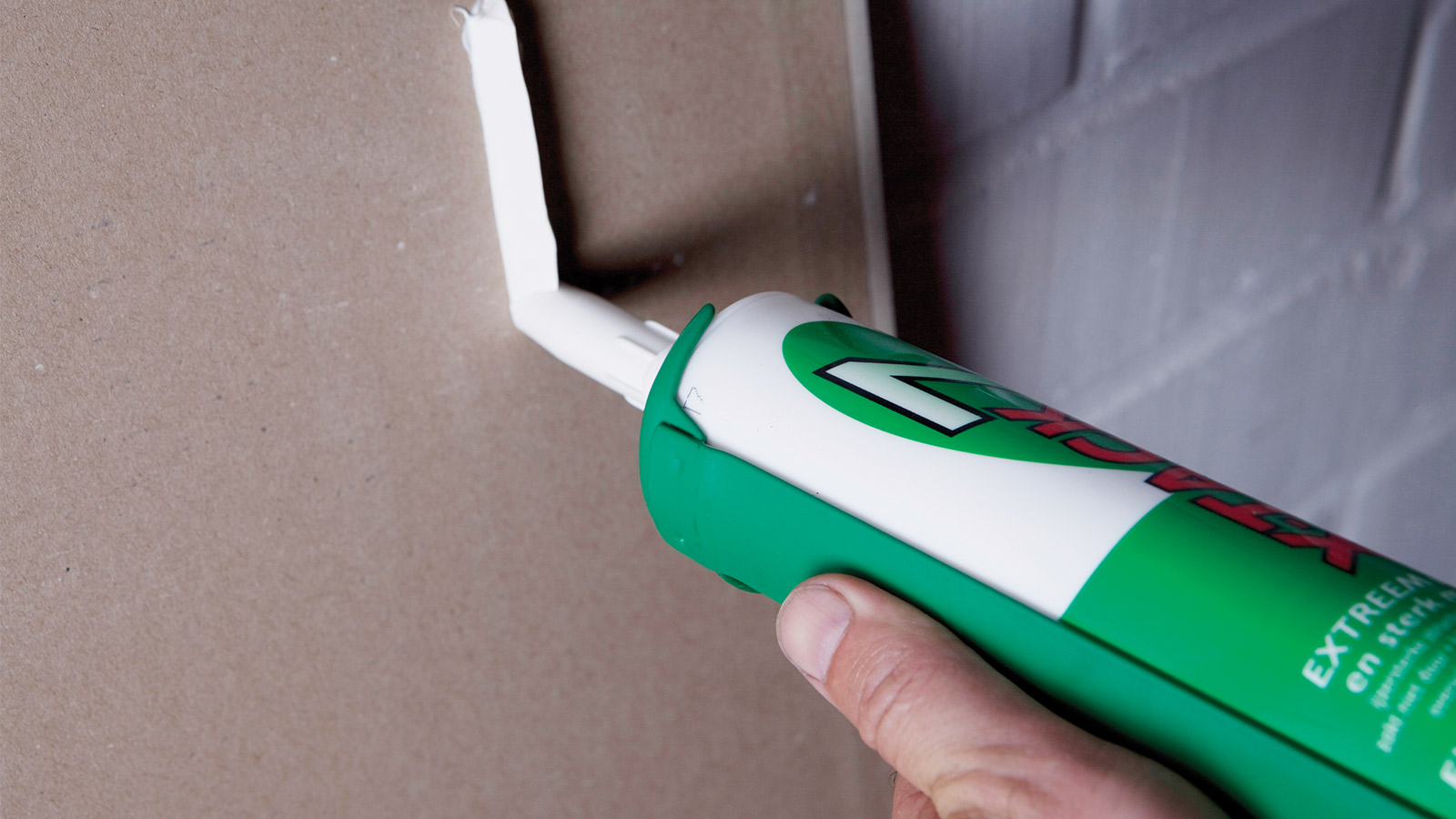 lijmen gyproc voorzetwand